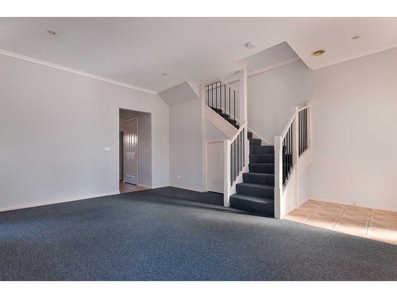 27 Davisson Street, Epping VIC 3076