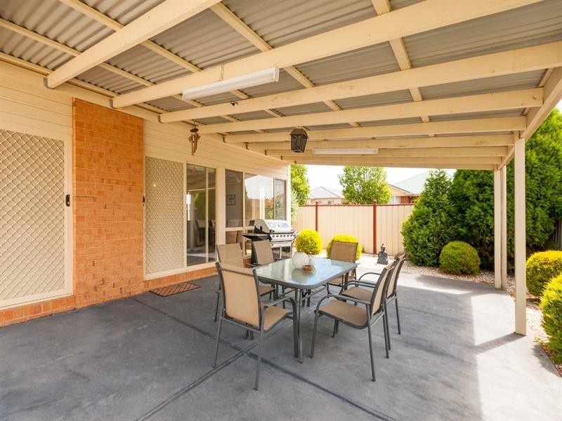 14 Foxglove Lane, Craigieburn VIC 3064