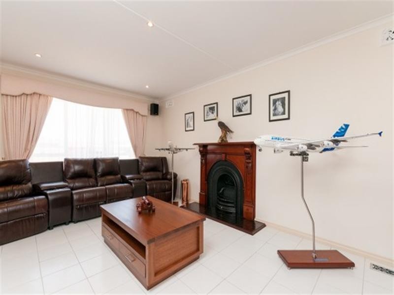 35 Kilmore Crescent, Dallas VIC 3047