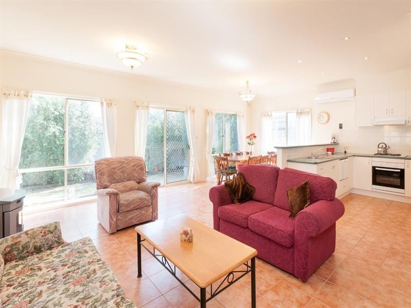 7 Greenfield Court, Craigieburn VIC 3064