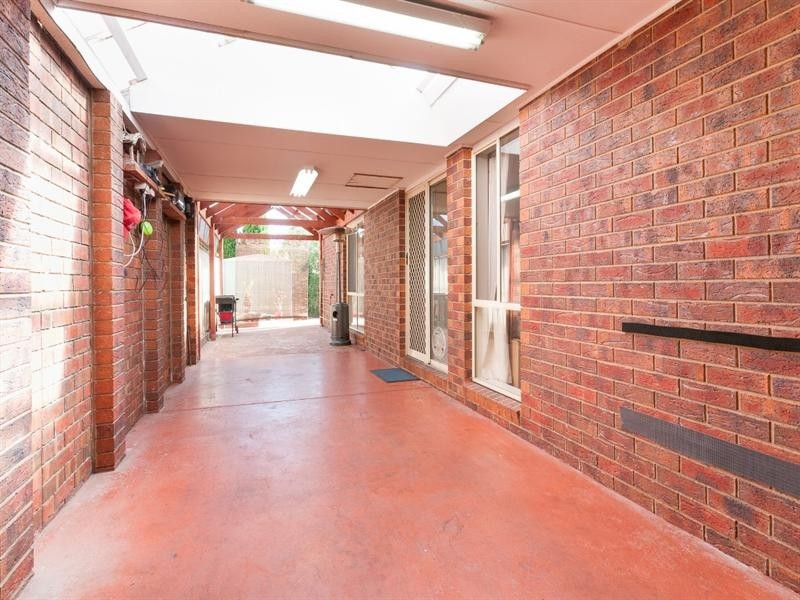 7 Greenfield Court, Craigieburn VIC 3064