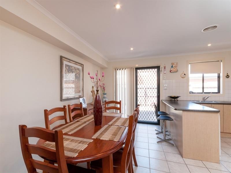 4/35 Hamilton Street, Craigieburn VIC 3064