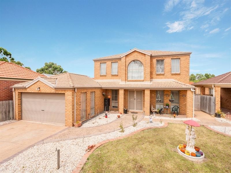 21 McKinley Drive, Roxburgh Park VIC 3064
