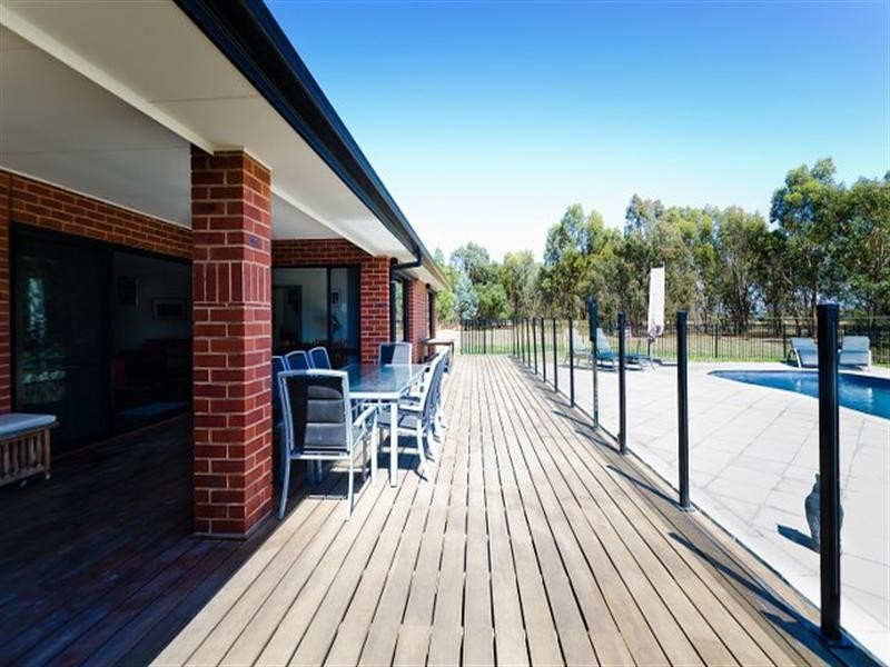 45 Sanctuary Rise, Mickleham VIC 3064