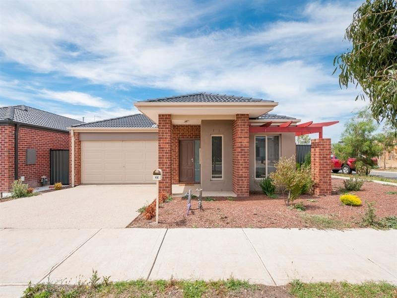 44 Domain Way, Craigieburn VIC 3064
