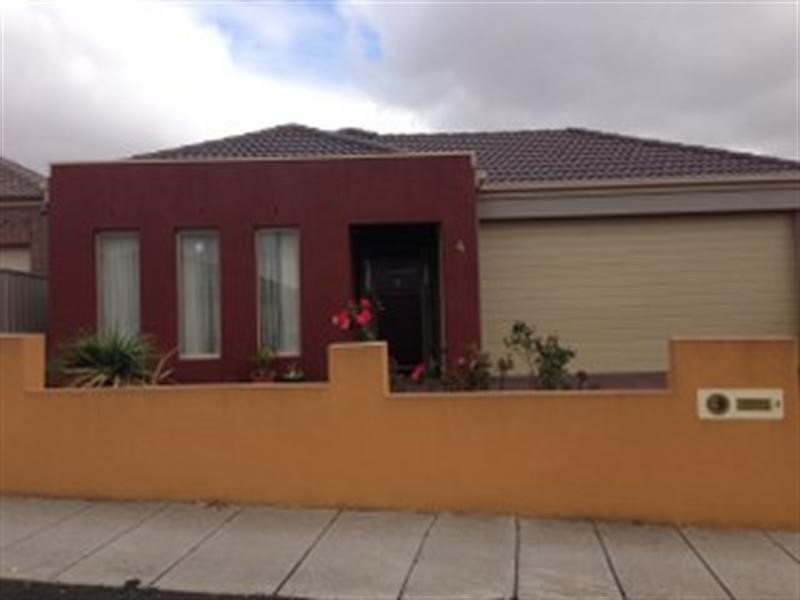 4 Houghton Court, Craigieburn VIC 3064