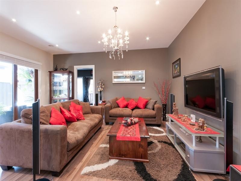 37 Brummel Street, Craigieburn VIC 3064