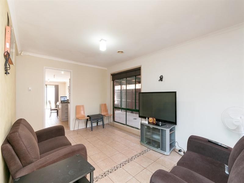 29 Wisla Circuit, Roxburgh Park VIC 3064