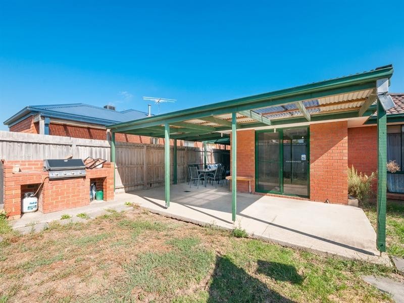 29 Wisla Circuit, Roxburgh Park VIC 3064