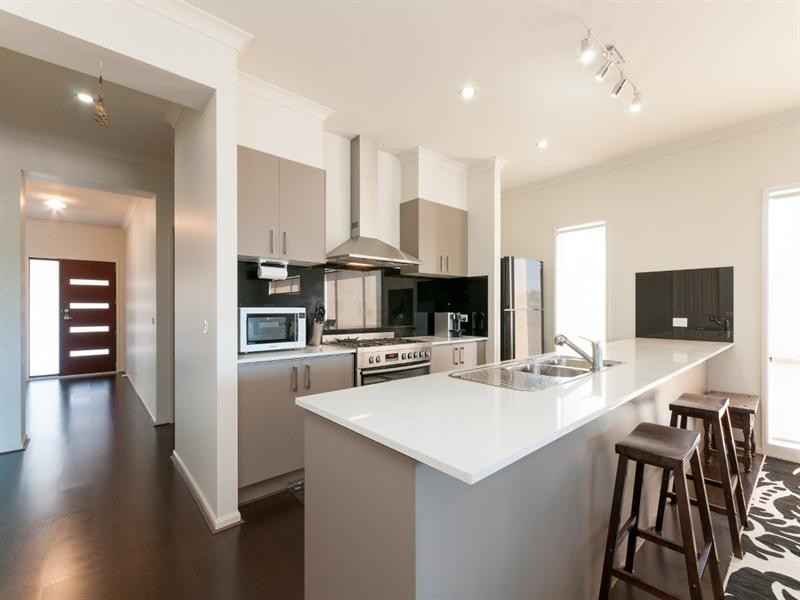 10 Salute Court, Wallan VIC 3756