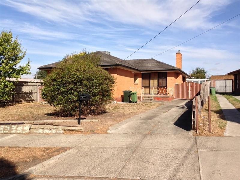 15 Hanson Road, Craigieburn VIC 3064