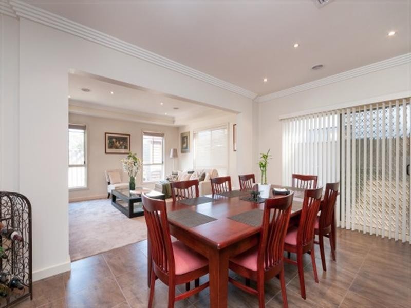 42 Westerfolds Loop, Craigieburn VIC 3064