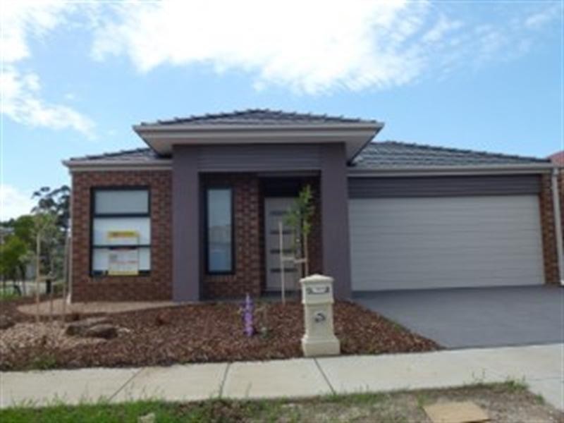 7 Pearce Way, Craigieburn VIC 3064