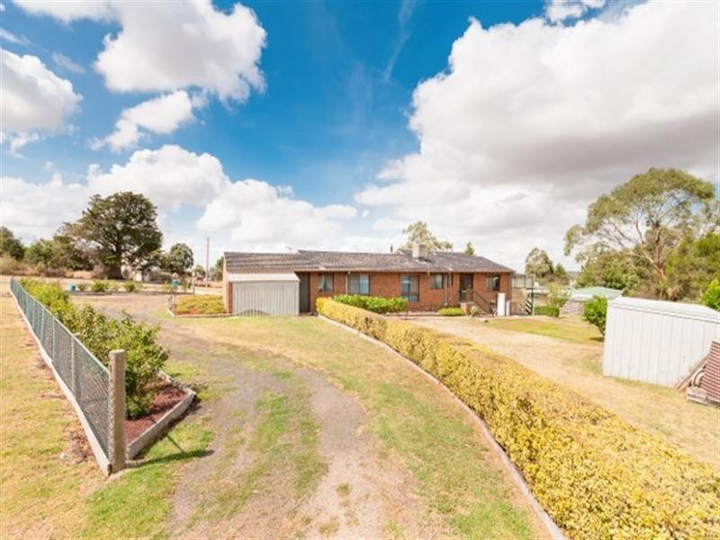 98 Arrowsmith Street, Beveridge VIC 3753