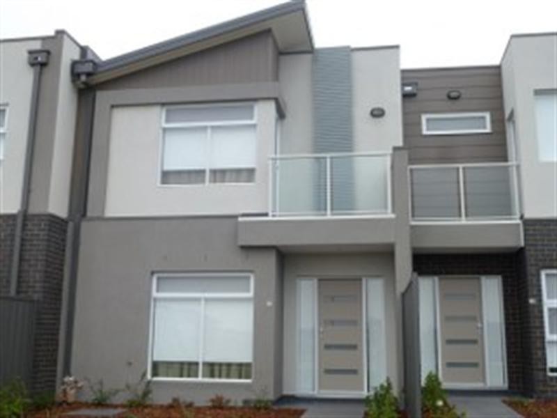 35 Kirkstead Grove, Craigieburn VIC 3064