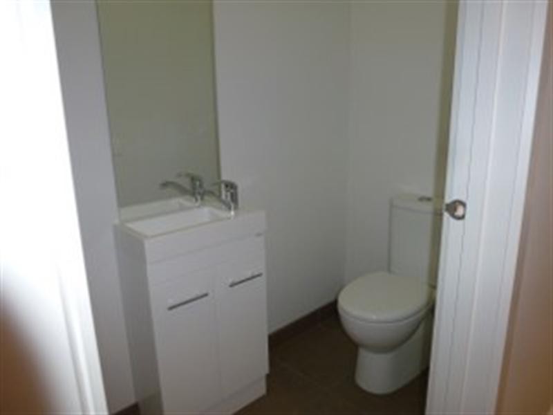 35 Kirkstead Grove, Craigieburn VIC 3064