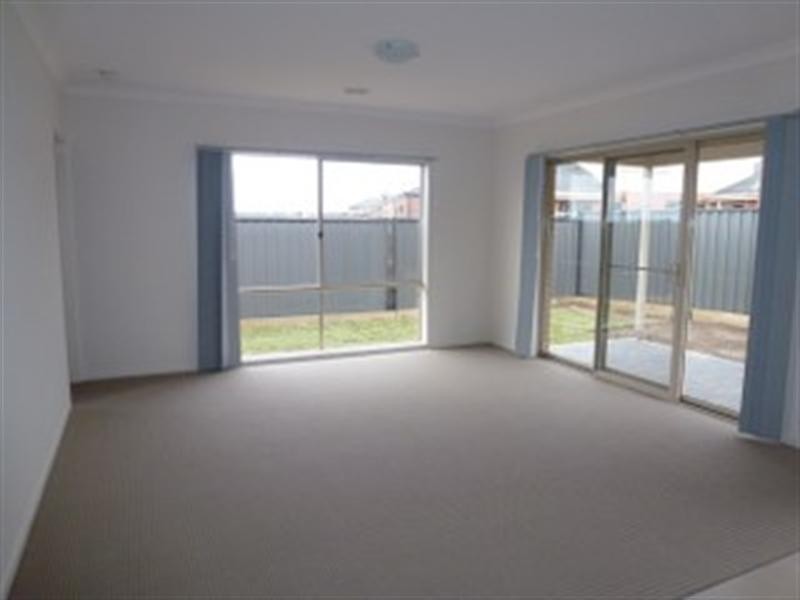 19 Plum Street, Craigieburn VIC 3064