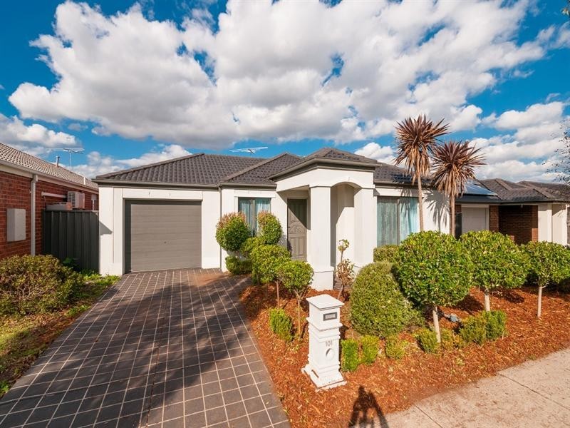 101 Mareeba Way, Craigieburn VIC 3064