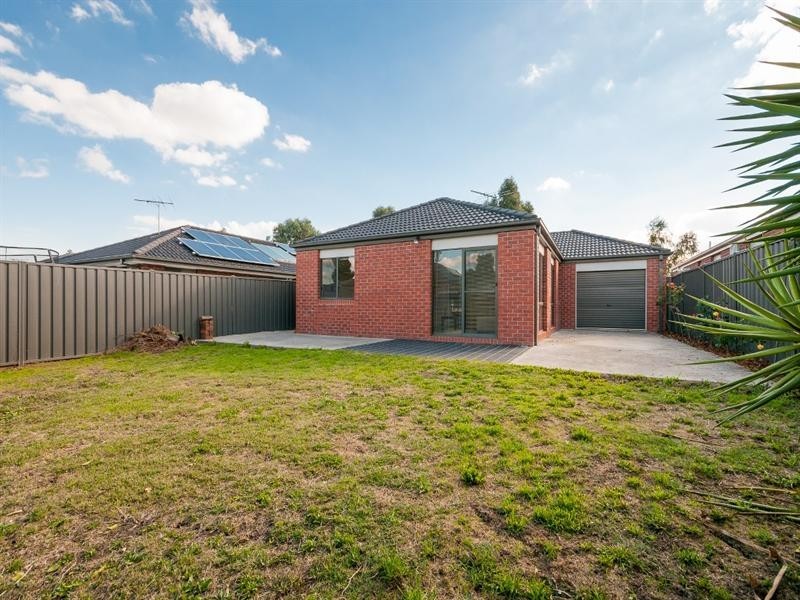 101 Mareeba Way, Craigieburn VIC 3064