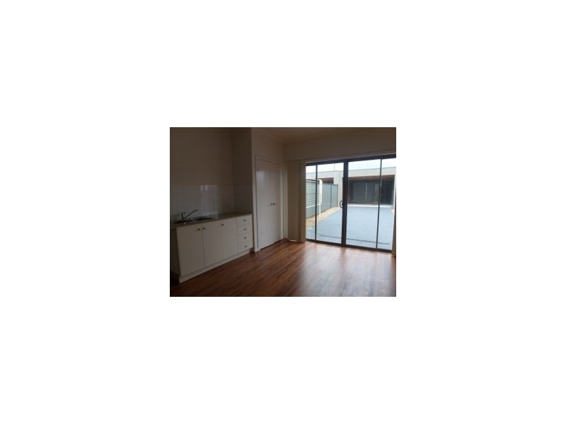 28 Andover Lane, Craigieburn VIC 3064
