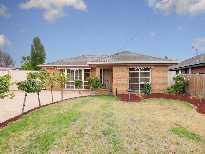 14 Longtown Court, Craigieburn VIC 3064
