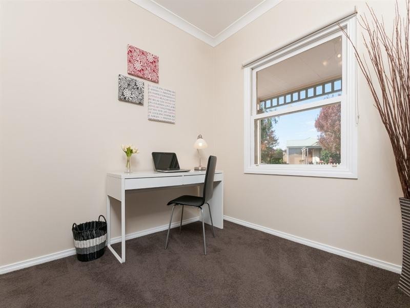 5 Parkstone View, Craigieburn VIC 3064