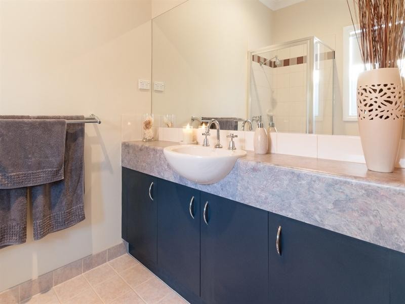 5 Parkstone View, Craigieburn VIC 3064