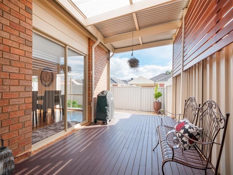 5 Parkstone View, Craigieburn VIC 3064