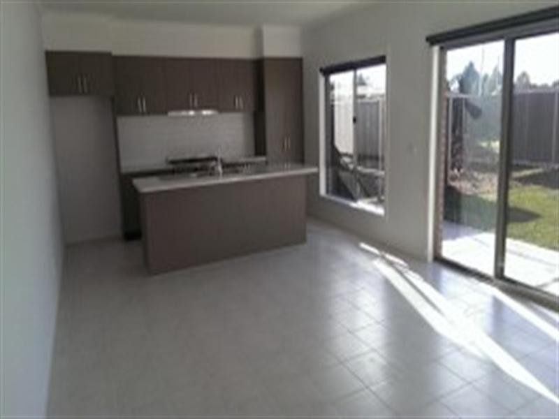 14 Brunswick Crescent, Craigieburn VIC 3064