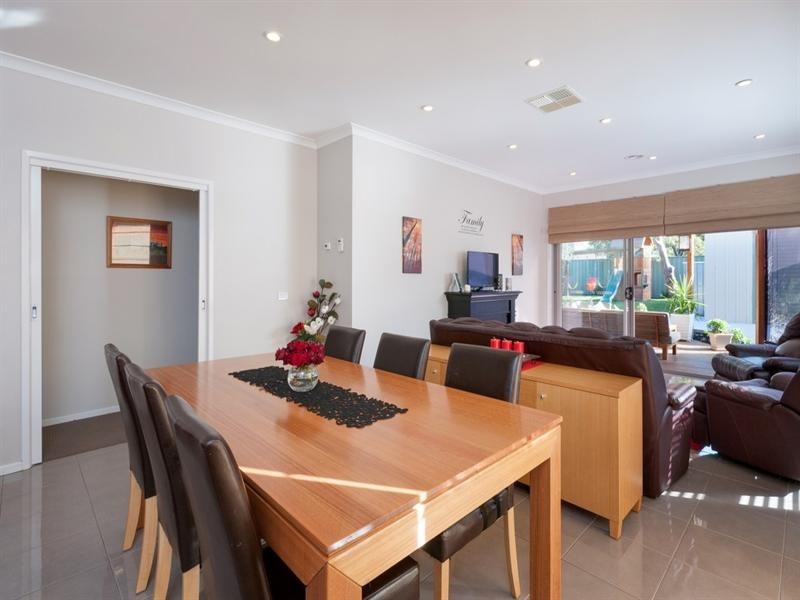 51 Cardinal Road, Glenroy VIC 3046