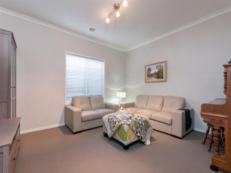 51 Cardinal Road, Glenroy VIC 3046