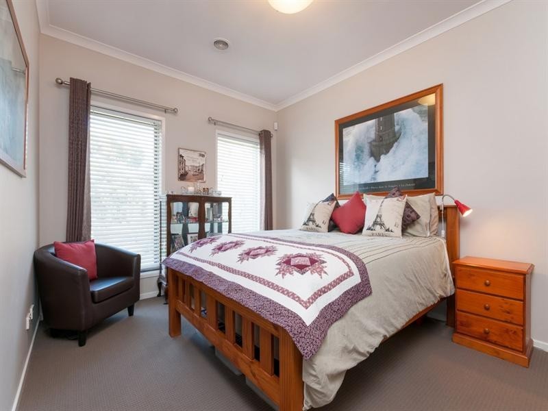 51 Cardinal Road, Glenroy VIC 3046