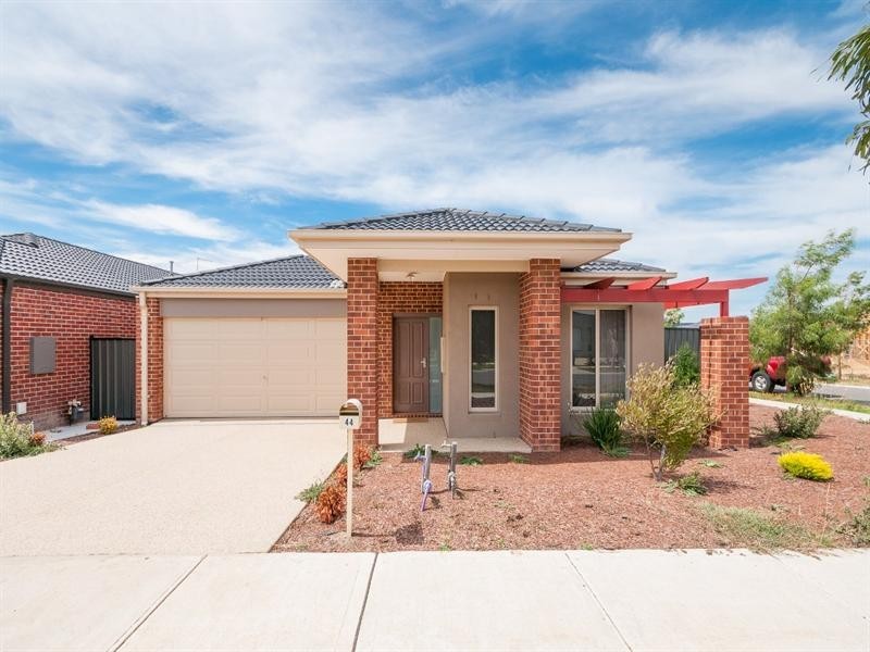 44 Domain Way, Craigieburn VIC 3064