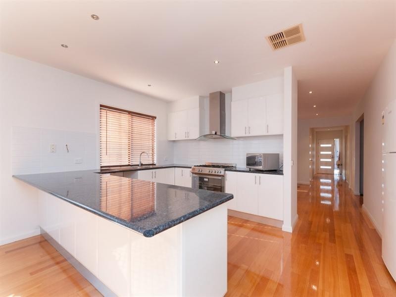 5 Olympic Way, Craigieburn VIC 3064