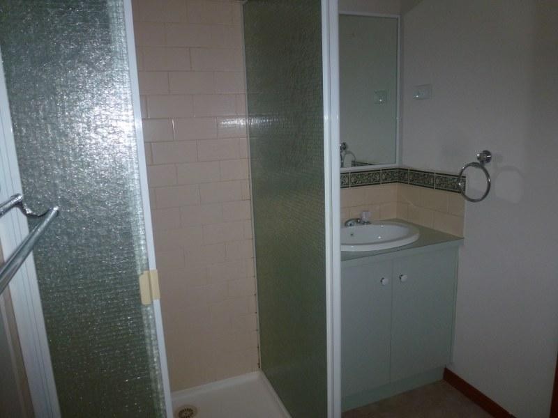 9 Baynton Crescent, Roxburgh Park VIC 3064