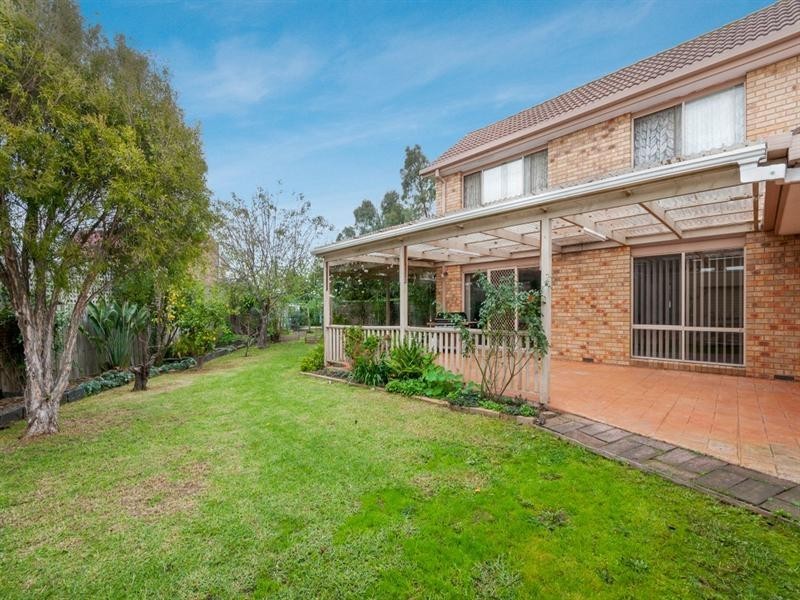 13 Surrey Court, Craigieburn VIC 3064