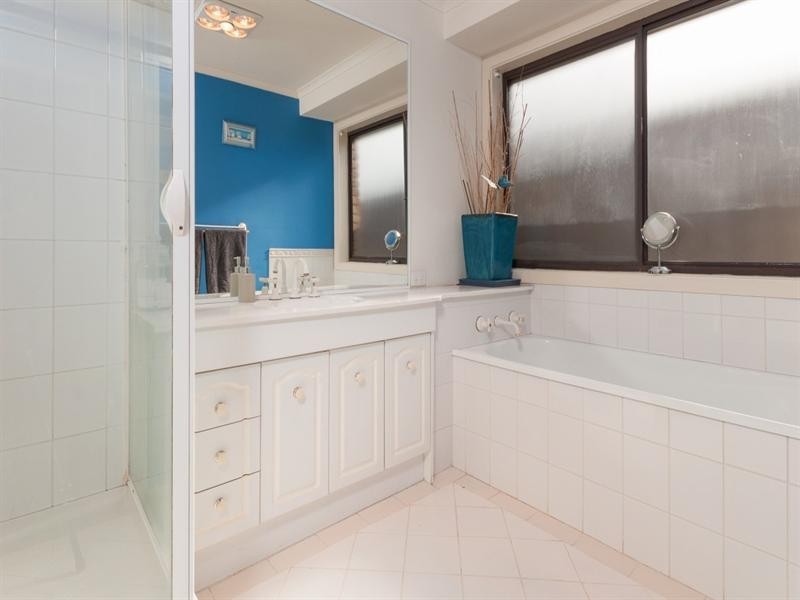 7 Kingston Heath Court, Craigieburn VIC 3064