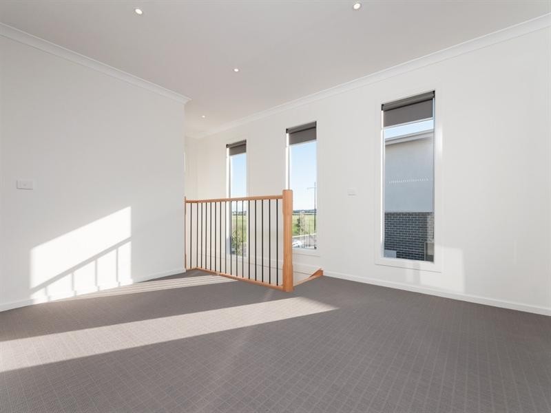 1/2 Marathon Boulevard, Craigieburn VIC 3064