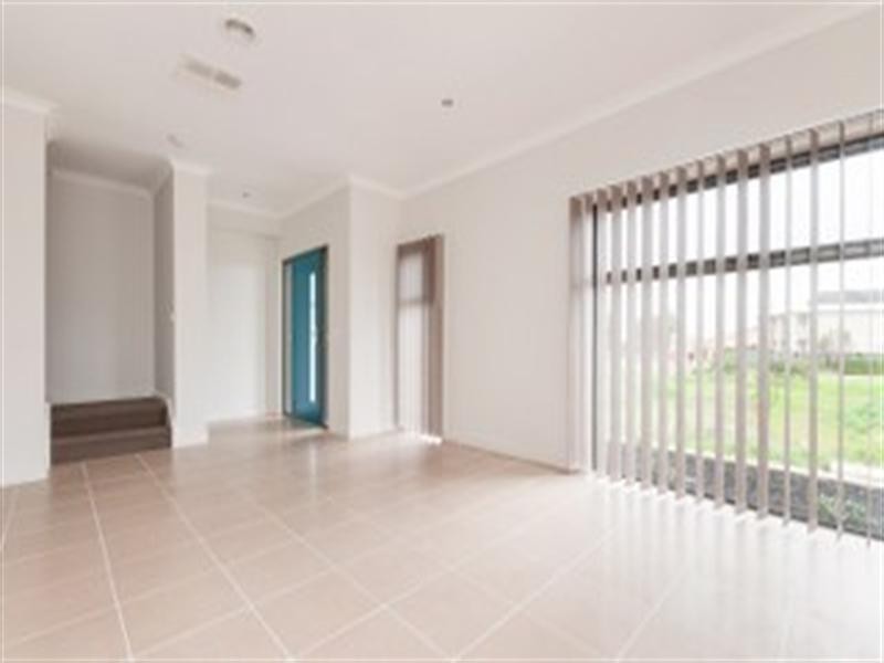 20/4 Delany Lane, Craigieburn VIC 3064