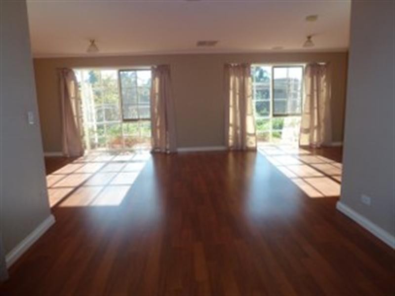 51 Medway Road, Craigieburn VIC 3064