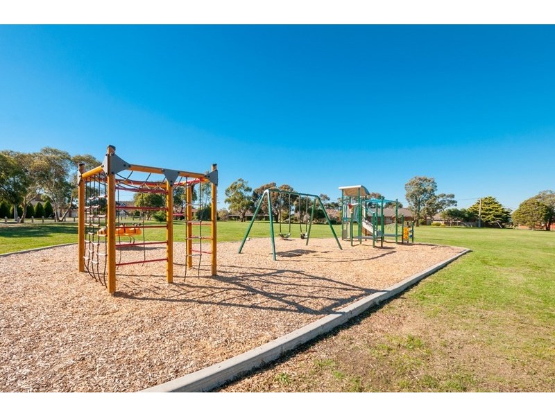 1/3 Eastgate Road, Craigieburn VIC 3064