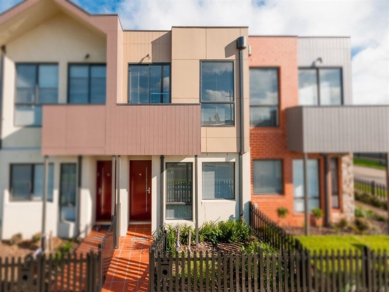 31 Huntington Drive, Craigieburn VIC 3064