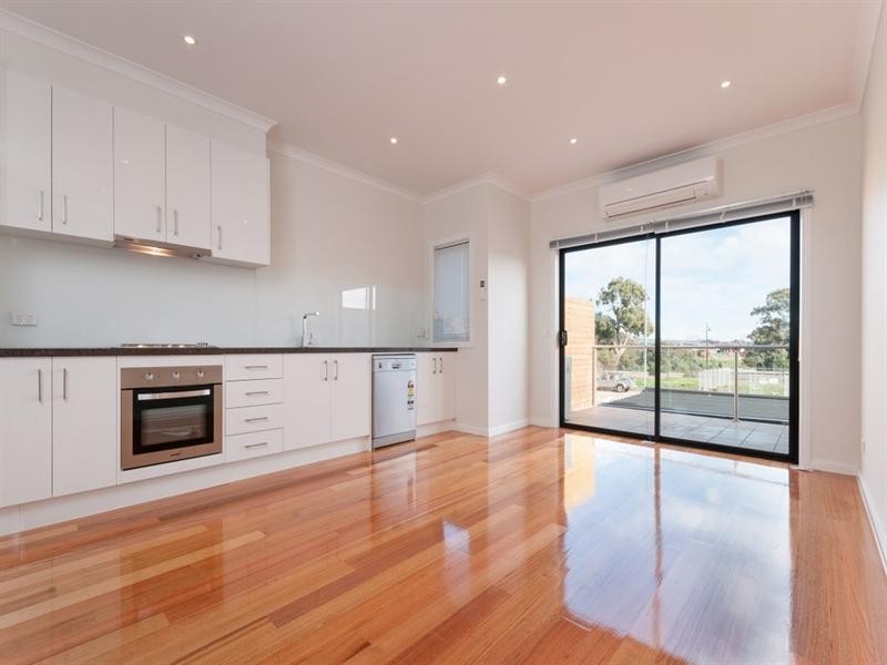 31 Huntington Drive, Craigieburn VIC 3064