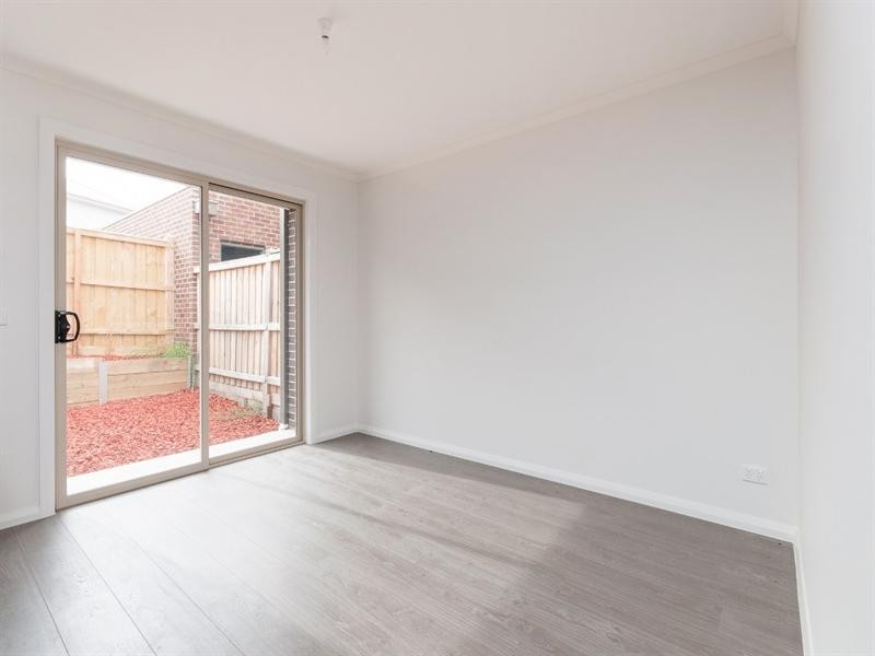 184 Grand Boulevard, Craigieburn VIC 3064