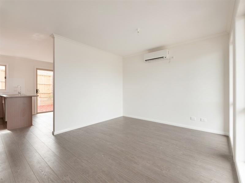 184 Grand Boulevard, Craigieburn VIC 3064