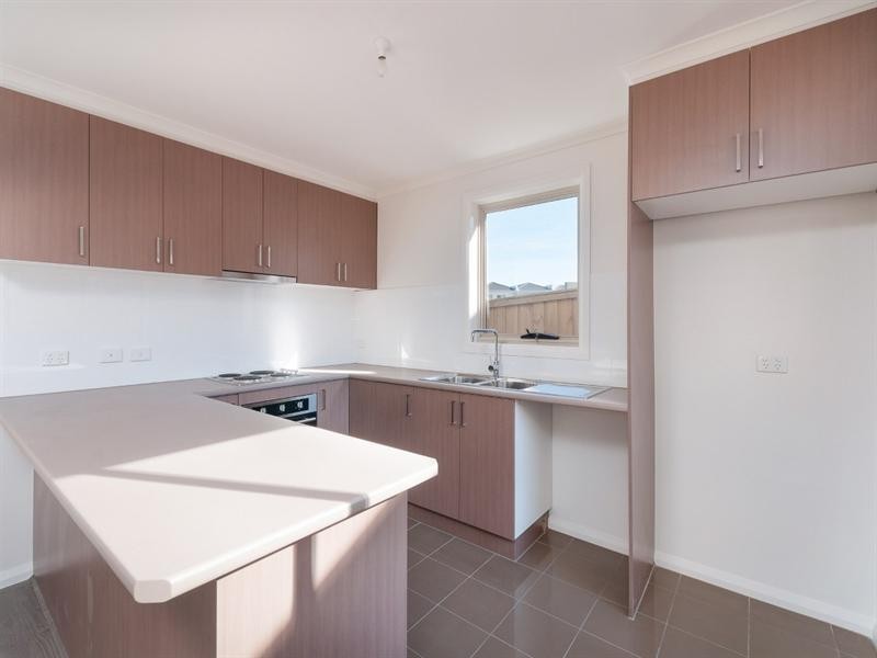 180 Grand Boulevard, Craigieburn VIC 3064