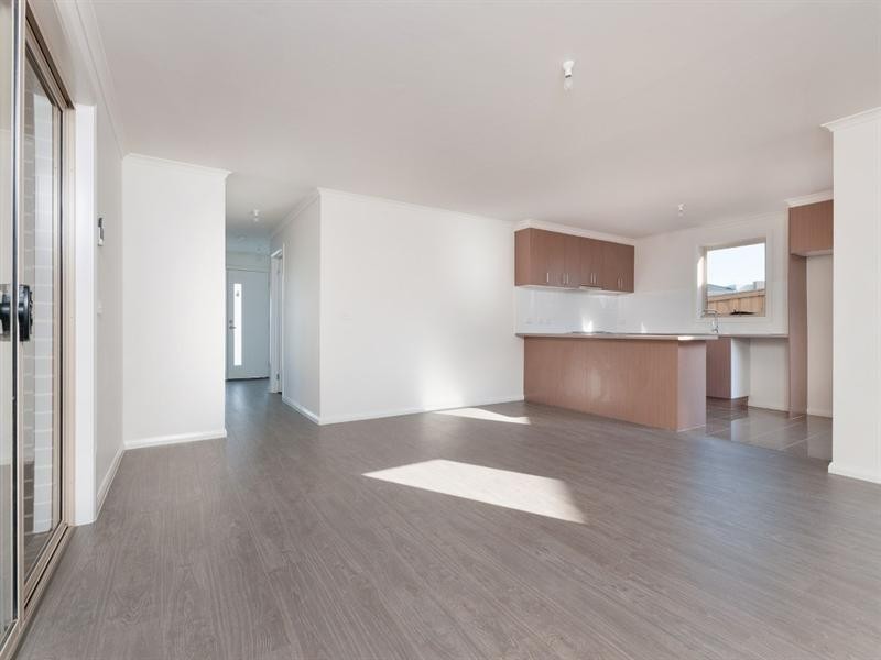 180 Grand Boulevard, Craigieburn VIC 3064