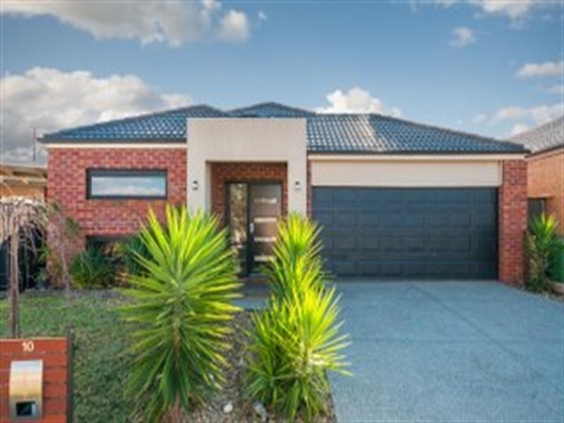 10 Middlesborough Drive, Craigieburn VIC 3064