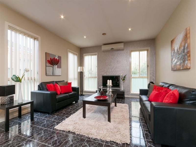 4 Studley Park Way, Craigieburn VIC 3064
