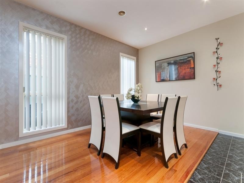 4 Studley Park Way, Craigieburn VIC 3064
